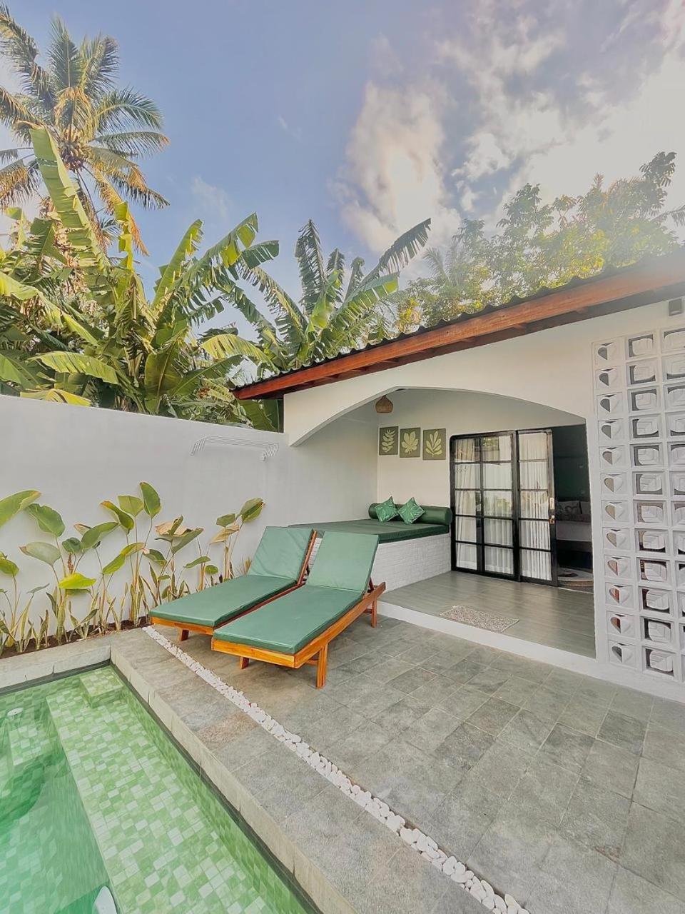 Cozy Cottages Lombok Senggigi Exterior photo