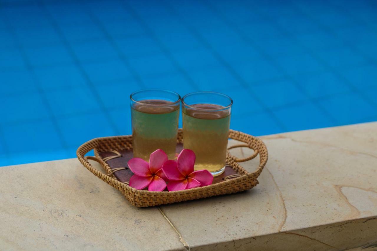 Cozy Cottages Lombok Senggigi Exterior photo