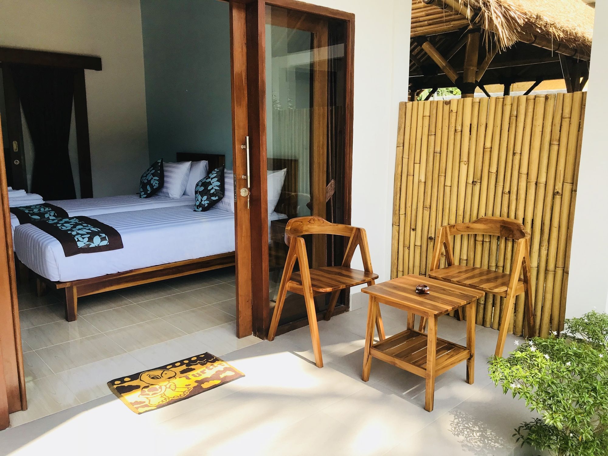 Cozy Cottages Lombok Senggigi Exterior photo