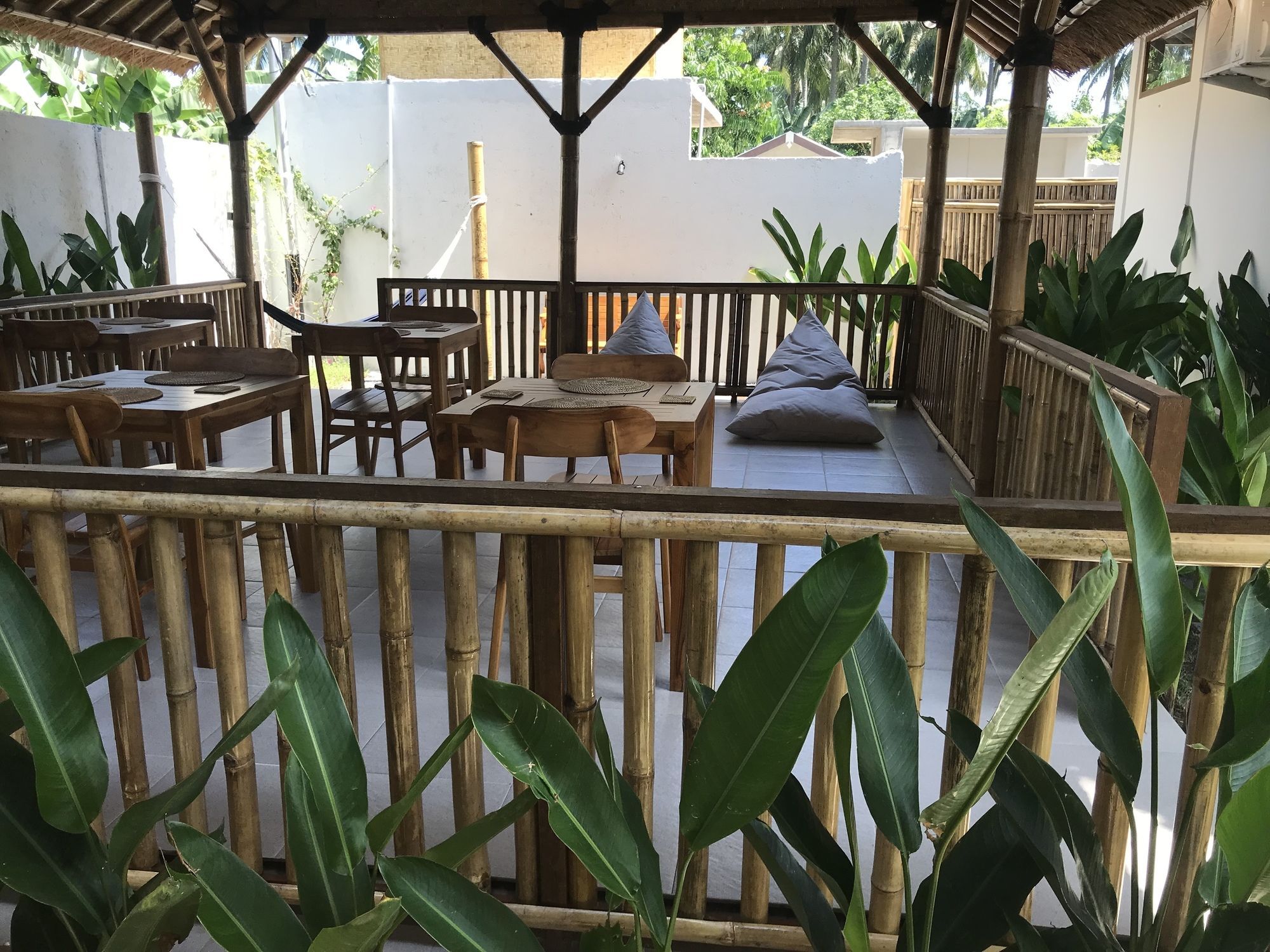 Cozy Cottages Lombok Senggigi Exterior photo